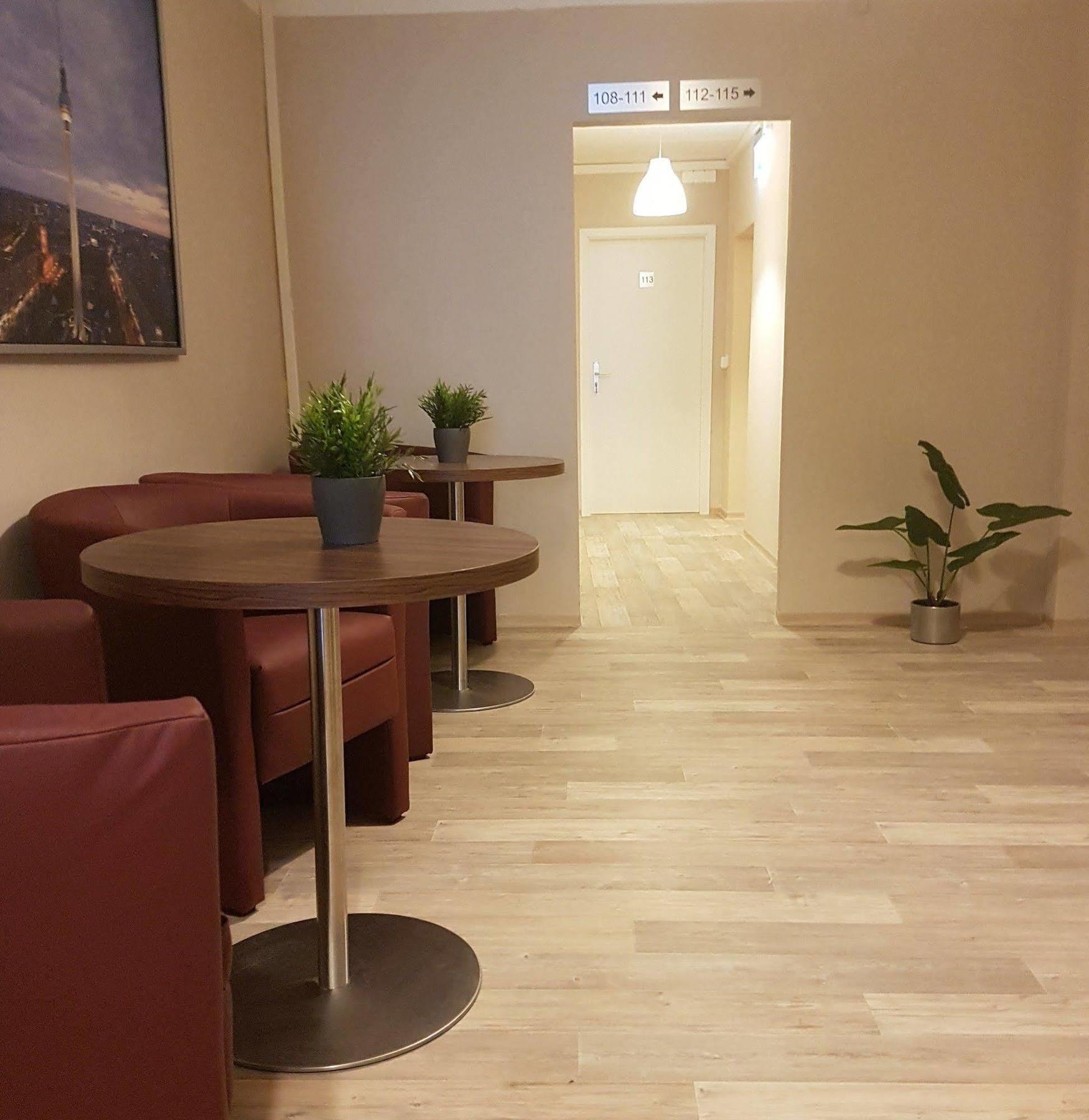 Hotel Pension Eberty Berlijn Buitenkant foto